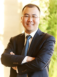 谢维信教授：嘉华首席总顾问，原深圳大学校长